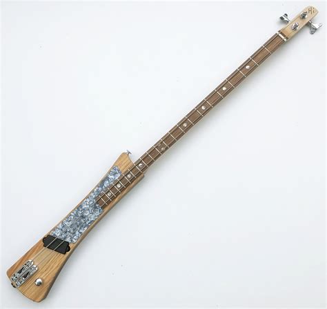 2 String Solid Body Fretted Electric Bass Guitar