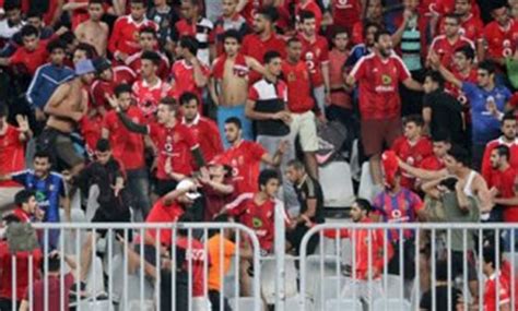 Al Ahly Fans : Al Ahly fans in a magnificent scene in Cairo - a true ...