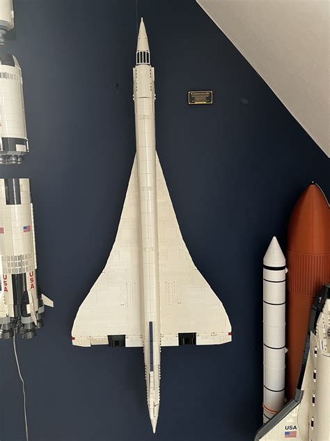 Concorde Wall Mount? : r/lego