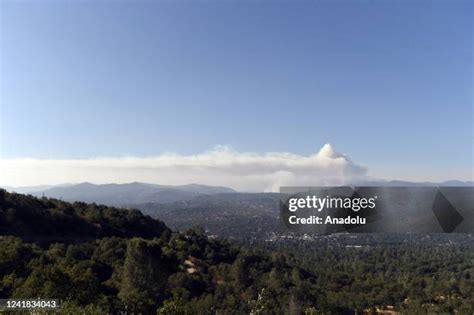 Wild Fire Burns In Yosemite National Park Photos and Premium High Res ...