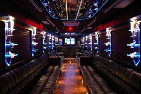 Party Bus | Tampa Party Bus | Party Bus Rental