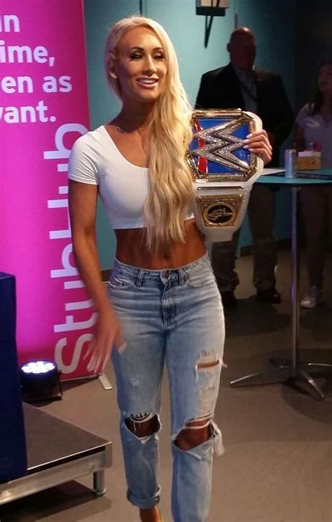 Carmella | WWE Outfits and Female Wrestlers