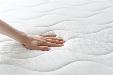 Pros and Cons of Memory Foam Mattresses - Bensons for Beds