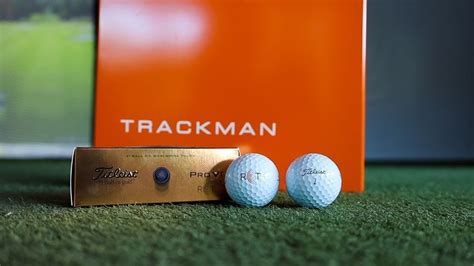 TITLEIST RCT GOLF BALL // Trackman vs. GC Quad Side by Side Testing ...