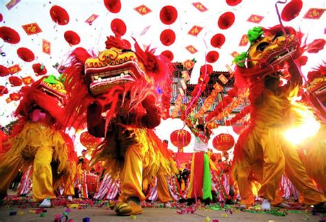 CALENDAR OF FESTIVALS AND HOLIDAYS IN VIETNAM