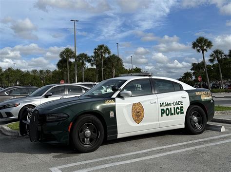 Miami-Dade Police Department Charger with updated livery : r/PoliceVehicles