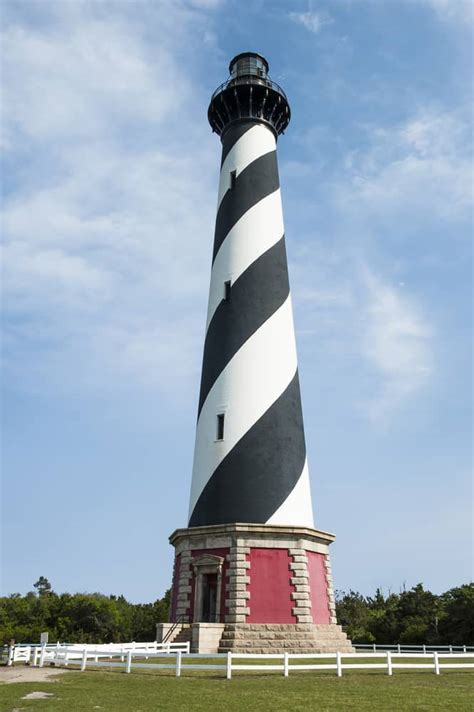 Ten Beautiful Lighthouses of the United States - Eat Drink Work Play