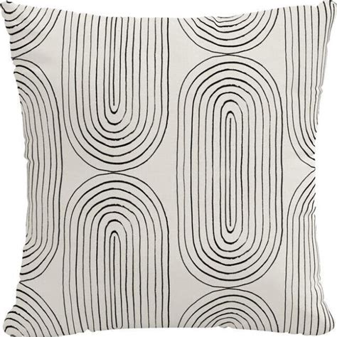 The Best Modern Outdoor Pillows Of The Season - The Mood Guide