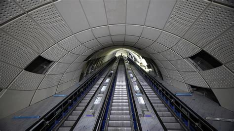 Crossrail progress at Bond Street revealed | New Civil Engineer