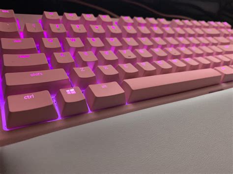 Bought myself my first mechanical keyboard for my all pink gaming pc. I ...