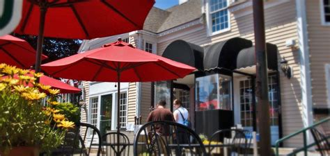 Freeport, Maine Restaurants & Area Dining - Brewster House