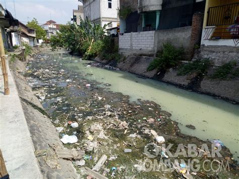 Pembuangan Limbah Tahu ke Sungai di Sumber Mulyo, Praktisi Hukum: Ada Unsur Pidana | Kabar Jombang