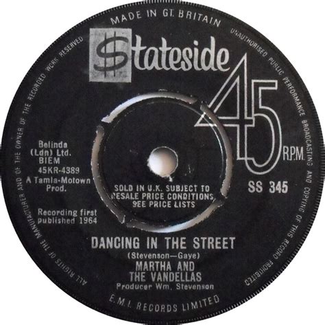 AL FIN MÚSICA !! : MARTHA & THE VANDELLAS: "DANCING IN THE STREET" - 1964.