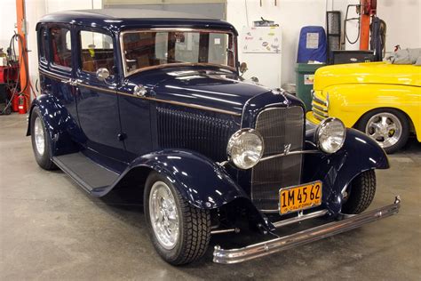 A 1932 Ford Sedan That Loves To Travel - Hot Rod Network