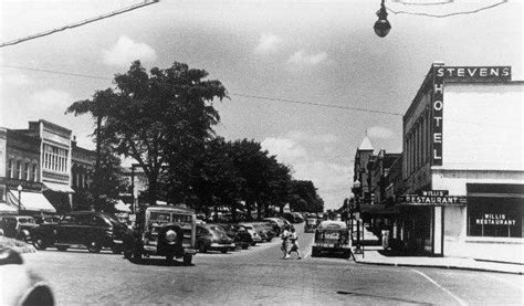 Downtown Griffn GA | Downtown, Hometown, Street view