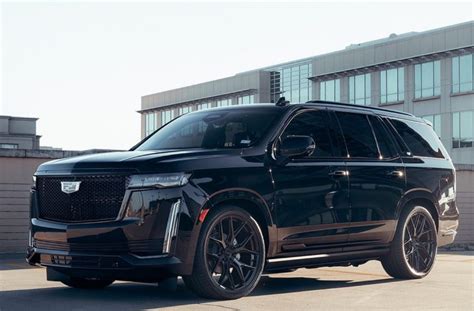 2021 Cadillac Escalade Looks Aggressive On Vossen HF6-4 Wheels