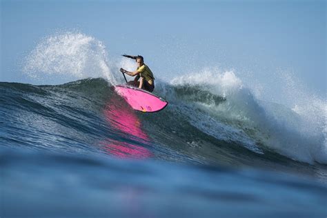 Surf City El Salvador: world-class surfers ride waves to raise ...