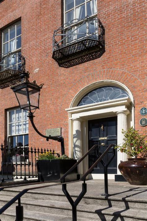 Pembroke Townhouse , Dublin | LateRooms.com