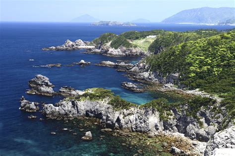 Izu Islands - GaijinPot Travel Visit Tokyo, Izu, Japan Travel, Capitals, Oasis, Trail, Paradise ...