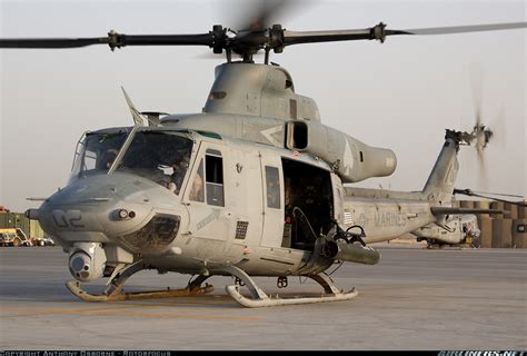 Bell UH-1Y Venom (450) - USA - Marines | Aviation Photo #2212101 | Airliners.net