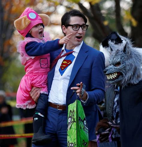 Justin Trudeau Dressed As Clark Kent For Halloween And It Was Super ...