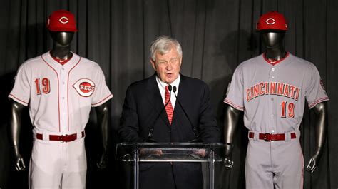 Cincinnati Reds unveil 150th anniversary uniforms, logo