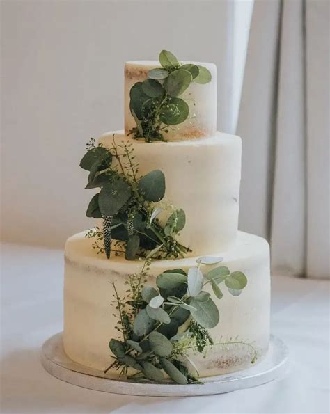 Weddings with Luminary – Luminary Bakery | Naked wedding cakes, Green wedding cake, Gaming ...