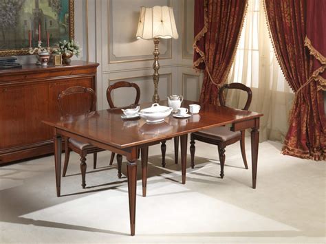 Classic console table in walnut partially extended | Vimercati Classic Furniture