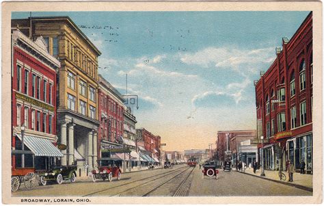 File:Broadway, Lorain, Ohio (1917 Postcard).jpg - Wikimedia Commons