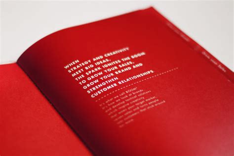 20 Fresh Brochure Design Ideas - Jayce-o-Yesta