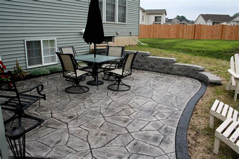 Transform Your Backyard With A Stamped Concrete Patio – DECOOMO