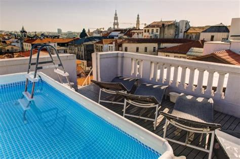 10 BEST Hostels in PORTO for Solo Travelers, Party OR Chill in 2023