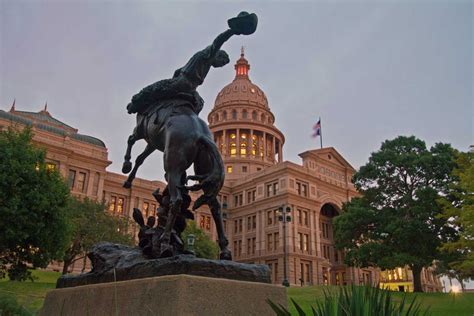 10 Must See Attractions in Texas | Family Vacations U.S