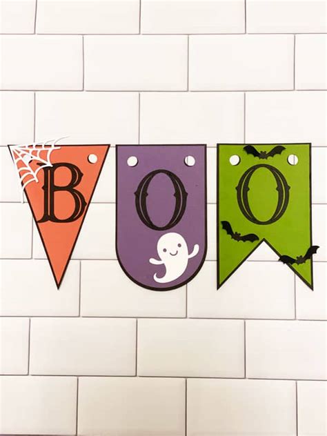 DIY Halloween BOO Banner