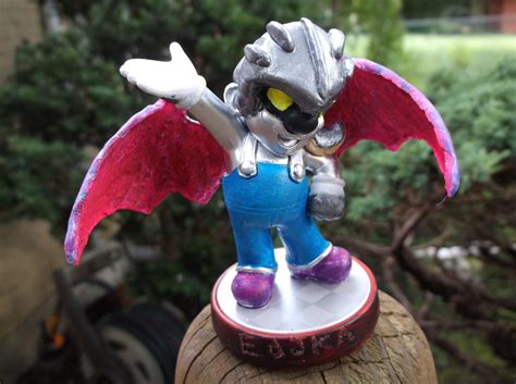 silver mario META KNIGHT CUSTOM AMIIBO by EdjKa on DeviantArt