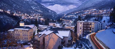 Brides Les Bains Ski Holidays - Brides Les Bains Chalets - France Skiing