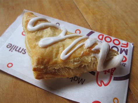 Review: Arby's - Apple Turnover