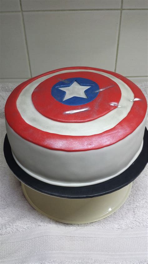 Captain America Shield - CakeCentral.com