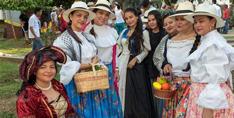 Envío Recuerdo Tortuga trajes tipicos de colombia para dibujar Ciencias personalidad Perjudicial