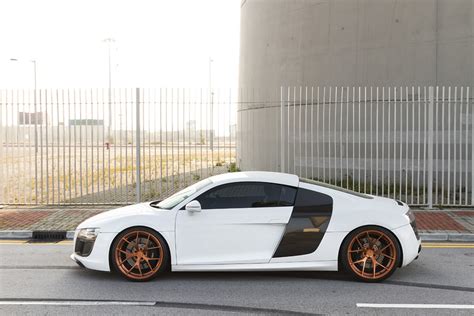 Audi R8 x Gold PUR 4OUR rims - Teamspeed.com