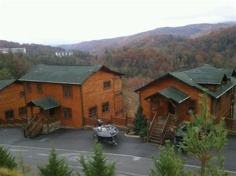 Gatlinburg Falls Resort - Vacation Rental Agents - Gatlinburg, TN - Yelp