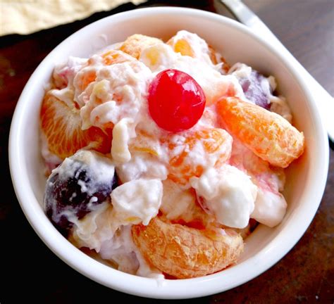 Homemade Whipped Cream Fruit Salad – Family Favorite Dessert - My ...