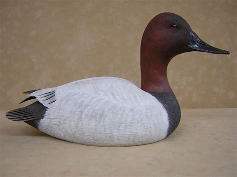 Decoy carving, Duck decoys, Bird carving