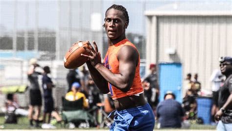 Four-star QB commit Joe Milton says he'll enroll early at Michigan