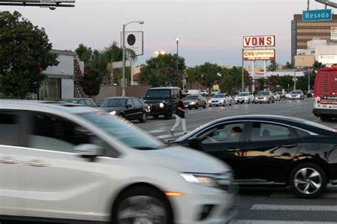 Bakersfield, CA – Pedestrian Fatally Struck by Vehicle on I-5 | Torem & Associates