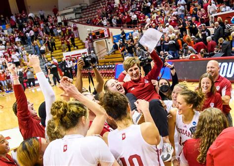 VIDEO: Indiana Women's Basketball 2021-22 Season Best Moments - Sports ...