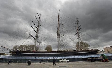 The Cutty Sark reopens to the public after £50 million renovation | Daily Mail Online