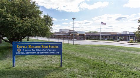 Lawsuit alleges pervasive racism in Kettle Moraine School District