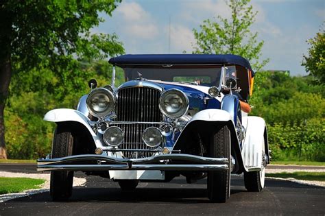 1982 Duesenberg II SJ Dual Cowl Phaeton | Volo Museum