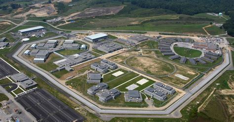 Attack on Guards at Morgan County Correctional Facility, Tennessee - Perilous